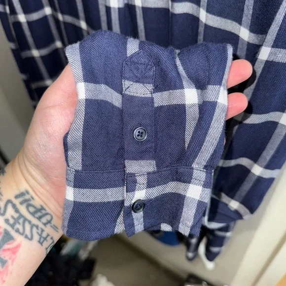 PAIGE Women’s Margeta Plaid Button Down Flannel Size Large - Picture 14 of 15